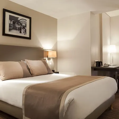 Hotel Timhotel Opera Madeleine París