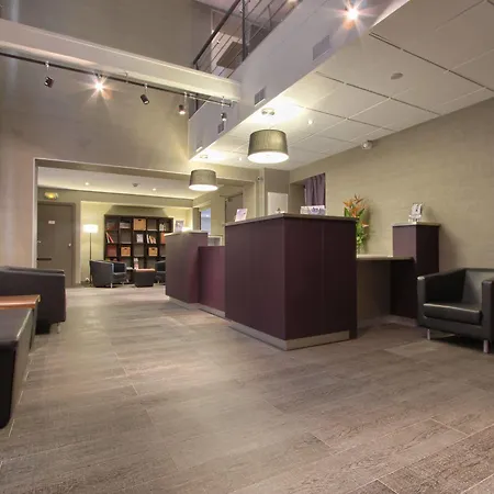 Hotel Timhotel Opera Madeleine Parijs