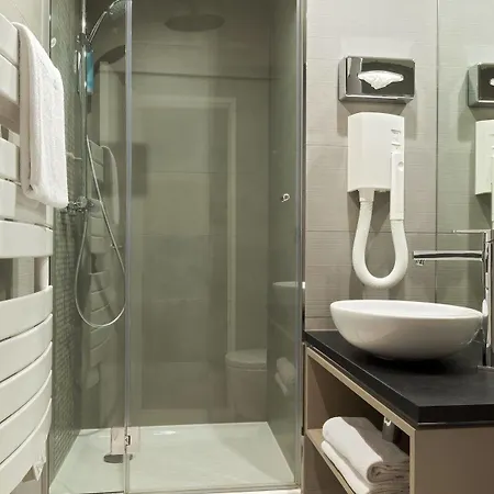 Отель Timhotel Opera Madeleine